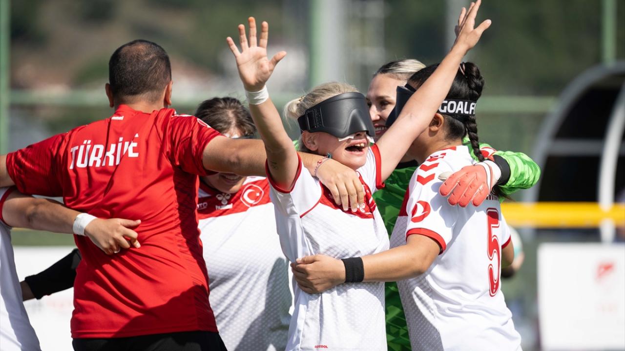 Görme Engelli Kadın Milli Futbol Takımı namağlup Avrupa şampiyonu oldu